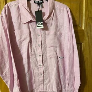 NWT Women’s DKNY High/Low Shirt